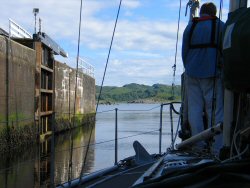 The sea lock at Crinan - time to escape to the beyond...